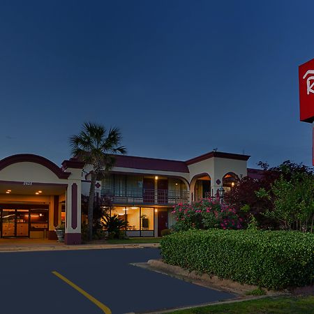 Red Roof Inn Montgomery - Midtown Экстерьер фото